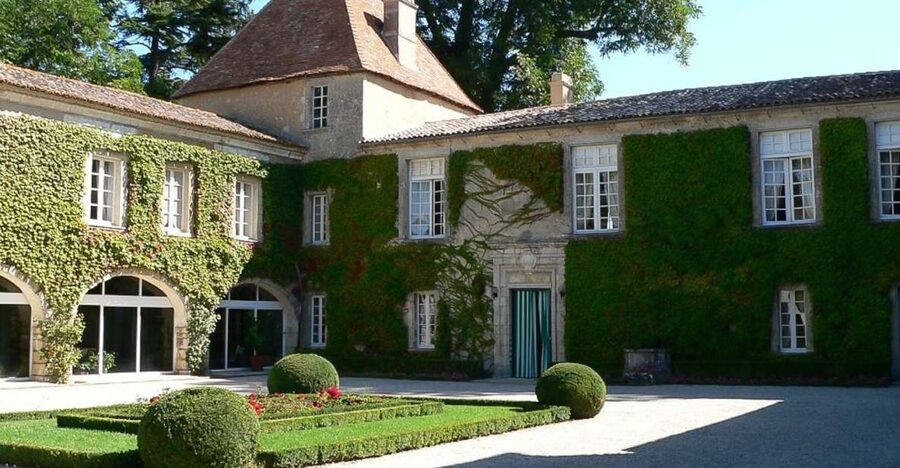 From Bordeaux: Full-Day Medoc Wine Tour - Practical advice for making the day easier