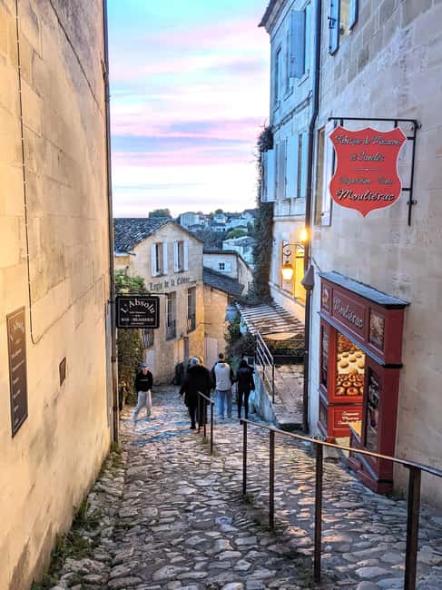 From Bordeaux: Half-Day Saint-Émilion Tour and Wine Tasting - What the timing really means
