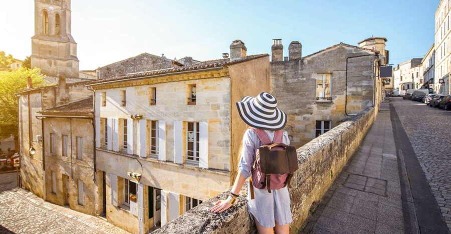From Bordeaux: St. Emilion Village Half-Day Wine Tour - Why Saint-Émilion works so well as a half-day trip