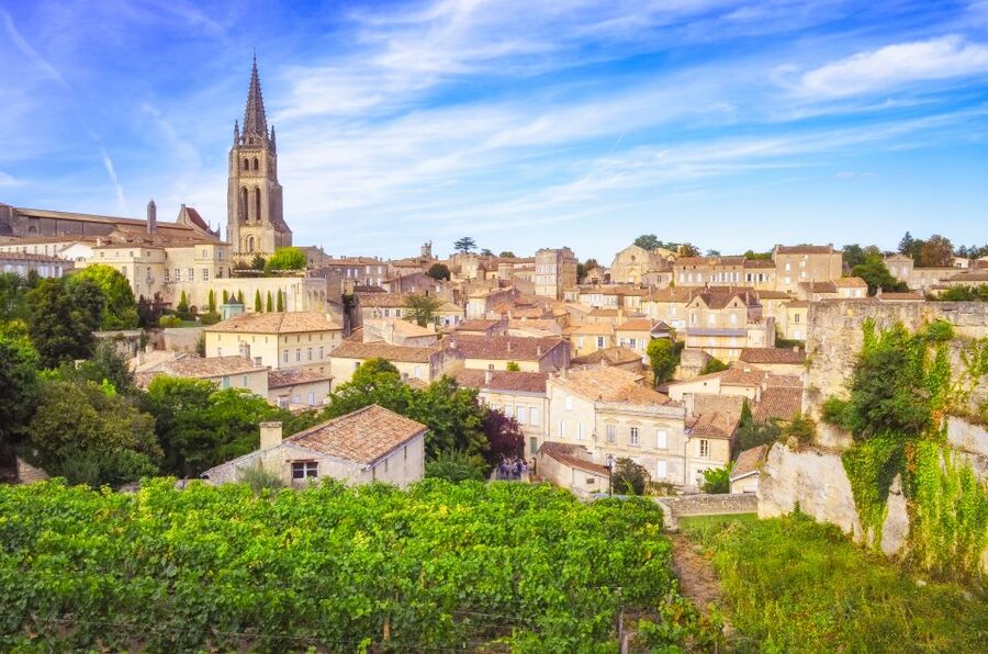 From Bordeaux: St. Emilion Village Half-Day Wine Tour - The 45-minute ride from Bordeaux