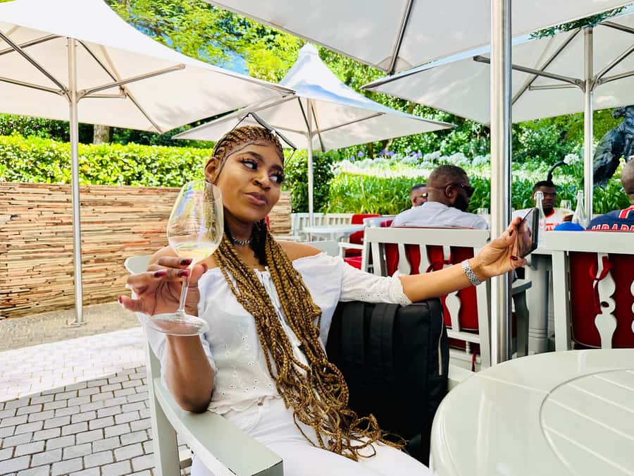 From Cape Town: Stellenbosch & Franschhoek Wine Tasting Tour - Drakenstein Prison and Nelson Mandela