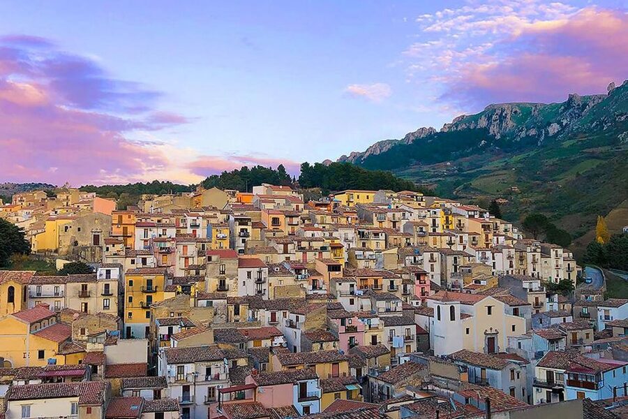 From Cefalù: Authentic Sicilian Villages and Happy Hour - Who should book this Madonie outing?