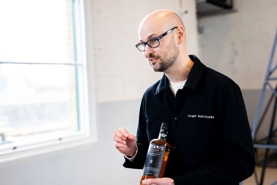 From Dublin: Giant's Causeway Tour and Whiskey Tasting - The early meeting at Parnell Square