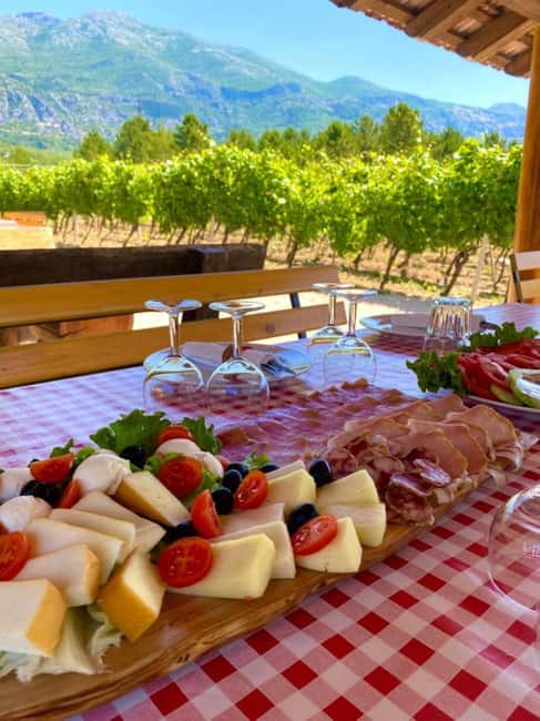 From Dubrovnik: Half-Day Wine Tasting and Cavtat City Tour - Homemade liqueurs and the Croatian way of drinking wine
