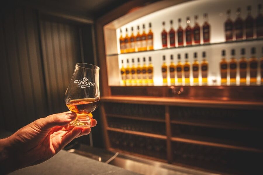From Edinburgh: Discovering Malt Whisky Day Tour with Entry - Why this whisky day works for more than whisky fans