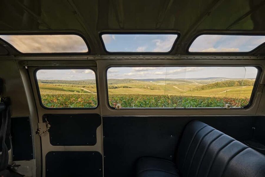 From Epernay : Champagne tasting with a vintage car - Key points at a glance