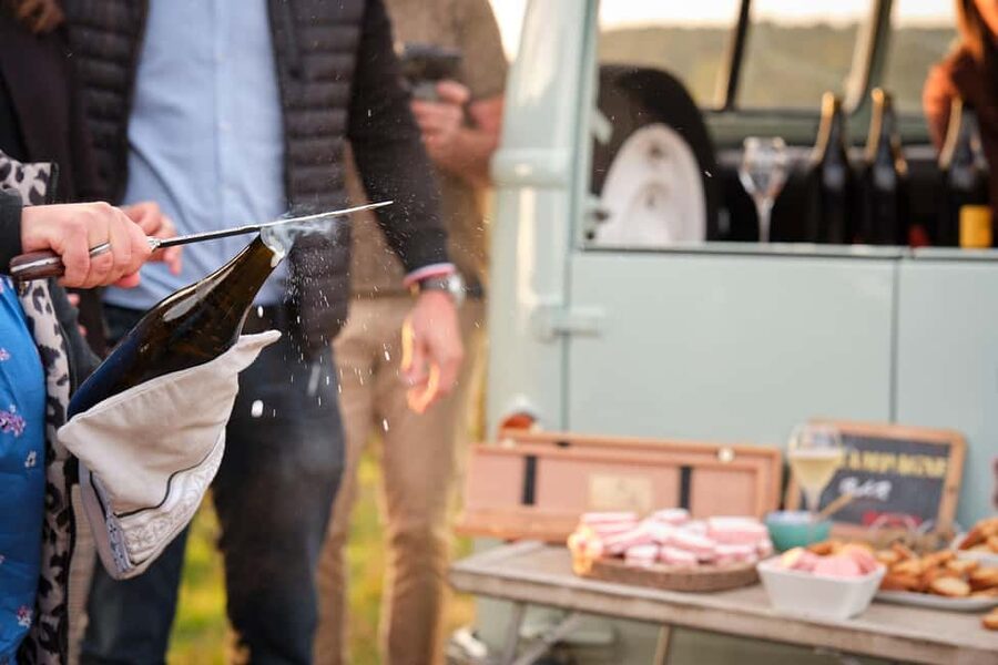 From Epernay : Champagne tasting with a vintage car - How the guides shape the outing