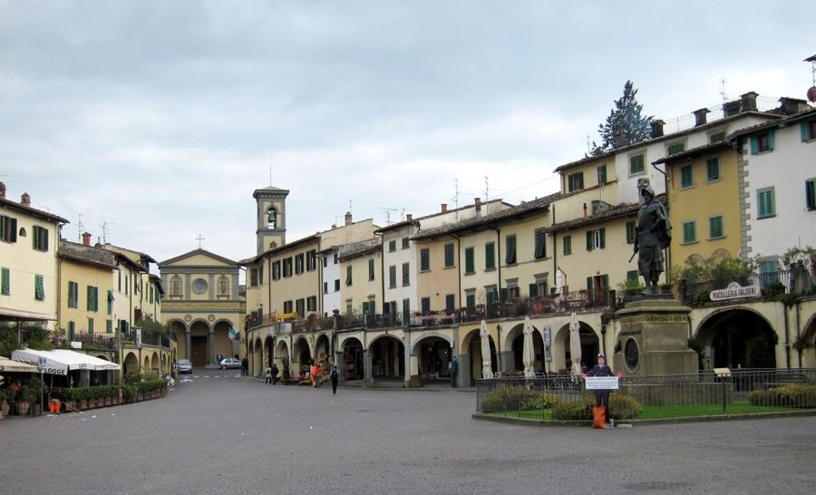 From Florence: Chianti Wine Tastings at Sunset Day Trip - Guides make the difference
