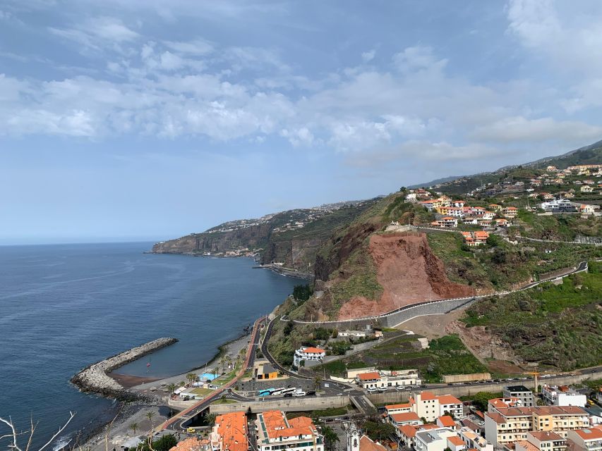 From Funchal: Open Roof Jeep Tour with Madeira Wine Tasting - Madeira wine at Jardim da Serra