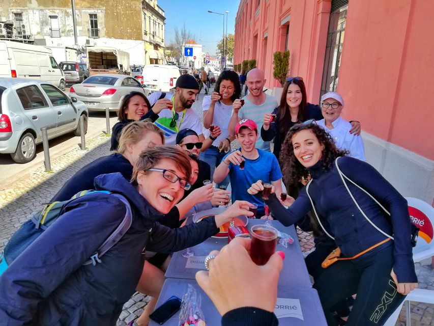 From Lisbon: Arrábida Day Tour & Wine Tasting - Starting with Oysters at Livramento Market