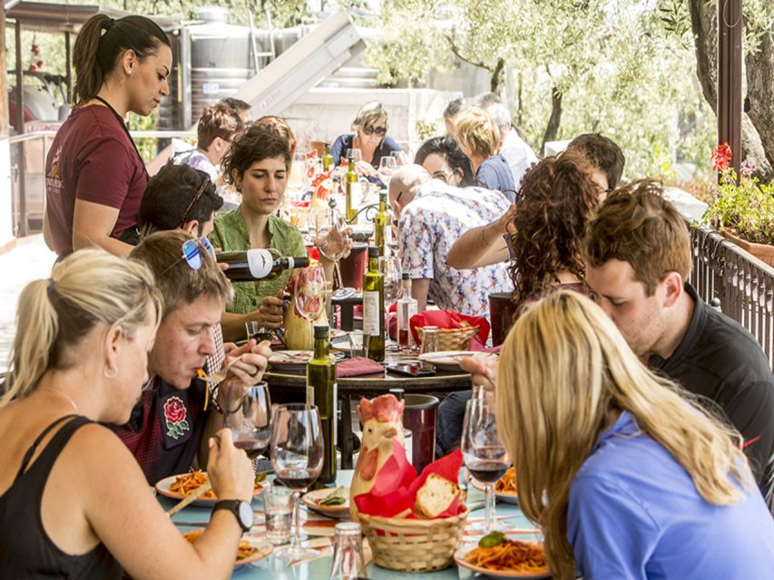 From Naples: Pompeii and Wine Tasting Tour with Lunch - Guides and Language Arrangements
