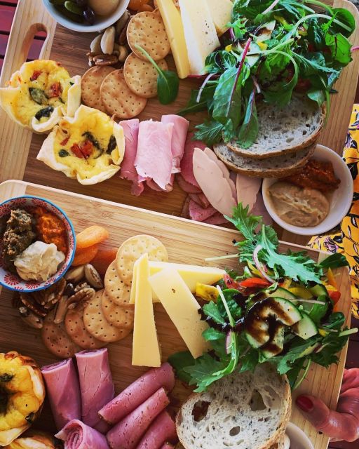 From Perth: Swan Valley Winery Tour - Mandoon Estate for wine and lunch