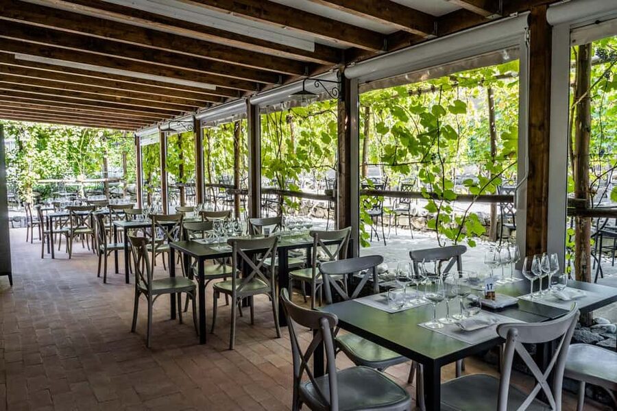 From Pompeii: Mount Vesuvius Wine Tasting and Lunch - The private ride up Mount Vesuvius