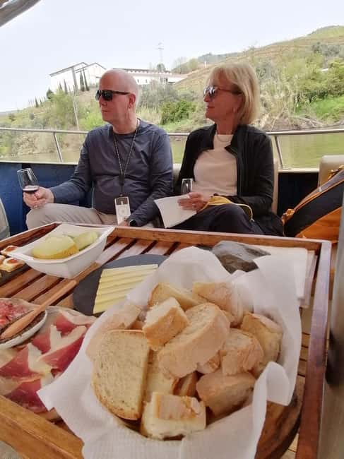 From Porto: 2 Boutique Wineries w/ Winery Lunch & 1-h cruise - Provesende and the first family winery