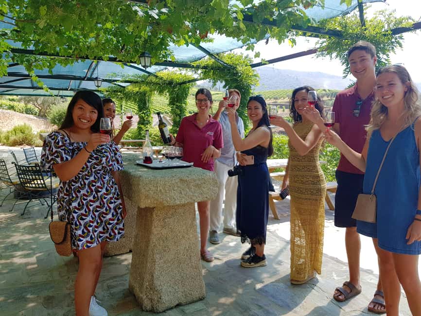 From Porto: Premium Douro Valley 4 Vineyards Tour with Lunch - The morning ride from Porto to the valley