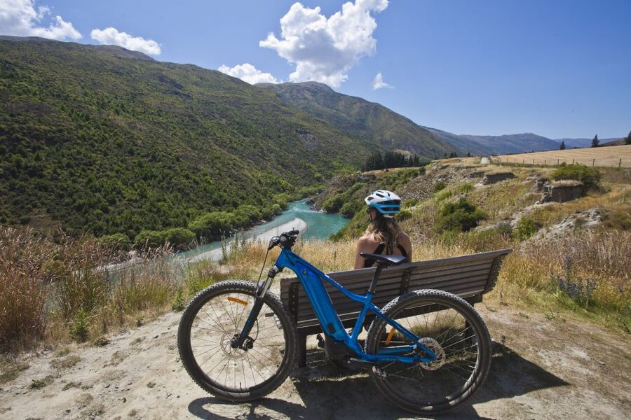 From Queenstown: 'Valley of the Vines' Wine and Bike Tour - Wine stops at Mount Rosa and Kinross