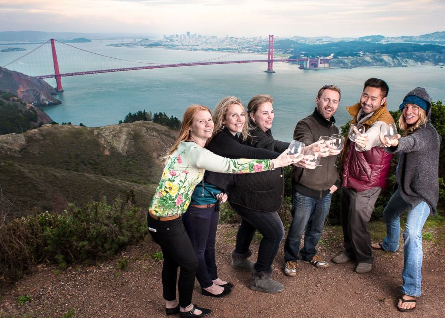 From San Francisco: Muir Woods & 3 Wineries in Napa & Sonoma - Sonoma Plaza: a practical lunch stop