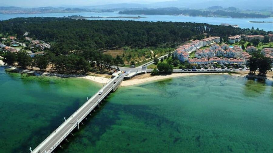 From Santiago: Rías Baixas Tour with boat trip and winery - The return through Galicia’s coastal country