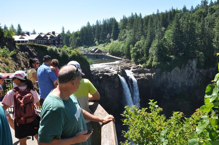 From Seattle: Snoqualmie Falls and Wineries Tour w/ Transfer - Final call: good value for the right kind of day