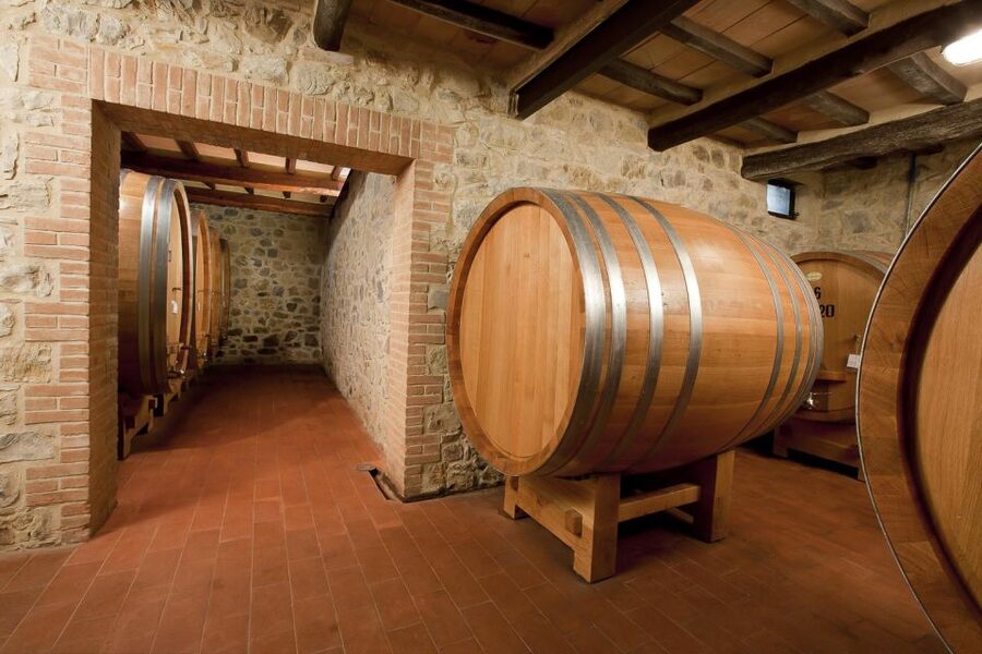 From Siena: Brunello di Montalcino Guided Wine Tour W/ Lunch - Who will enjoy this tour most