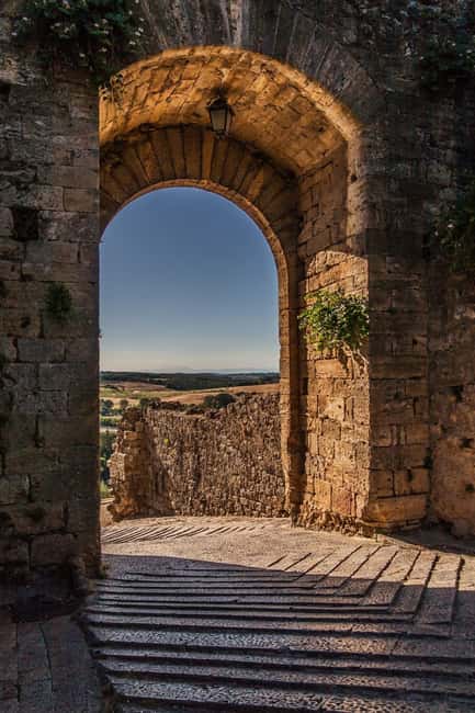 From Siena: Chianti and Castles Tour with Wine Tastings - Castellina in Chianti, a hill town with time to wander