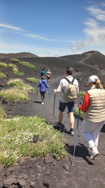 From Siracusa: Etna Tour - Trek, Wine and Food - Weather, clothing, and physical effort