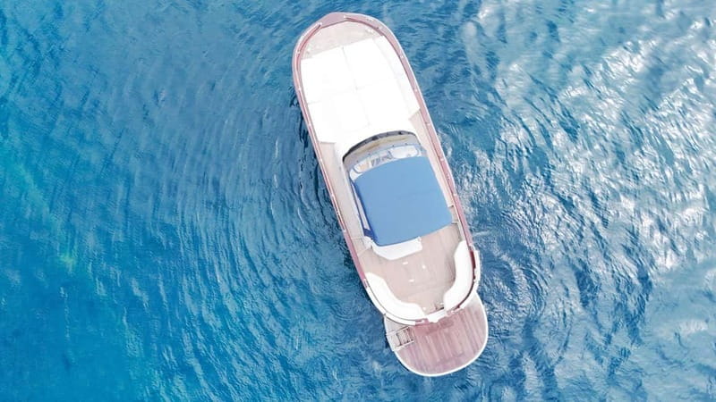 From Sorrento: Capri Boat Cruise with Swimming and Prosecco - Who should book this cruise