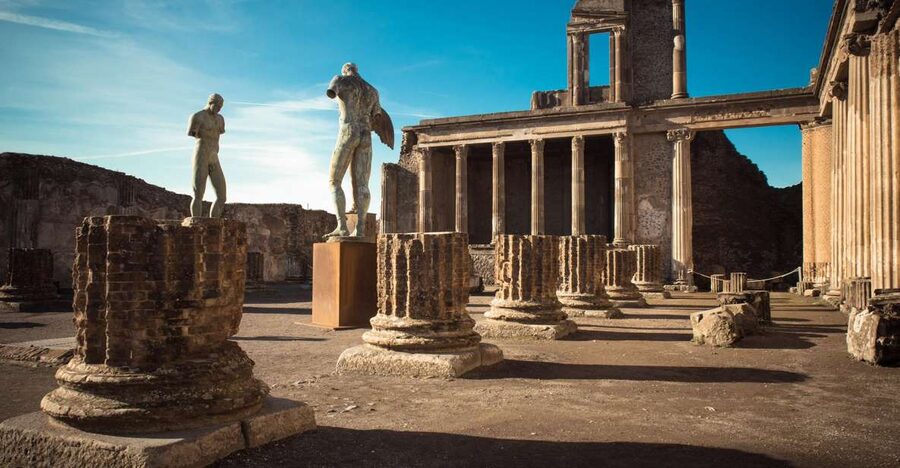 From Sorrento: Full-Day Pompeii & Wine Tasting Tour - Pompeii in two focused hours