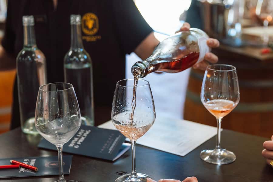 From Sydney: Full-Day Hunter Valley Wine Tour & Lunch - Lunch at a local restaurant