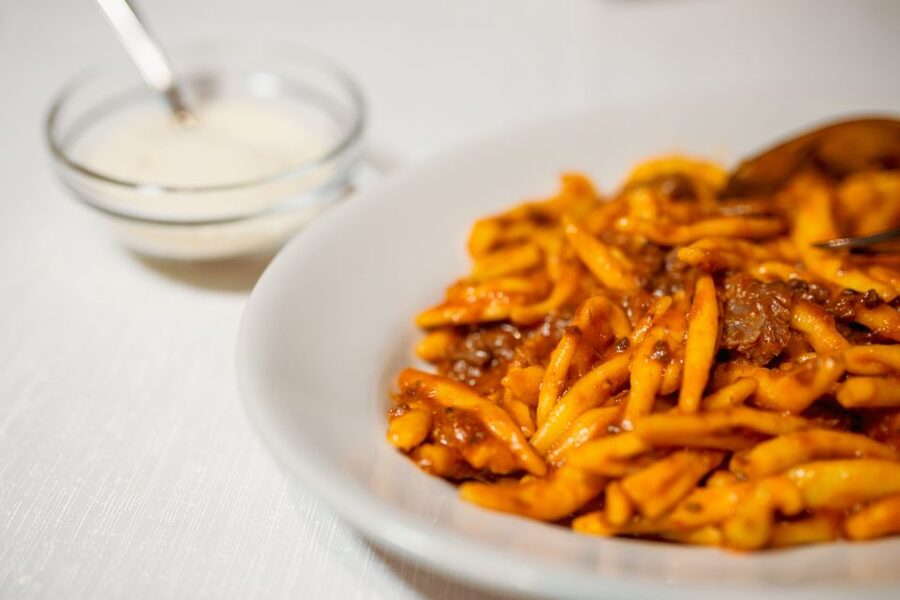 From Taormina: Mount Etna Food and Wine Tasting Tour - Who should book this Etna food and wine tour?