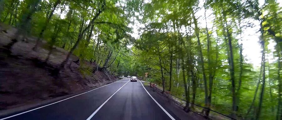 from Tbilisi to Kakheti Tour Sighnaghi, Bodbe & Wine Tasting - The restaurant stop gives you a proper meal option