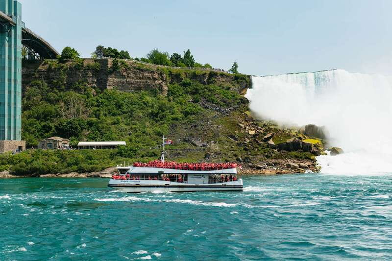 From Toronto: Niagara Falls + Winery, Cruise, & Lunch Option - Key details before you book