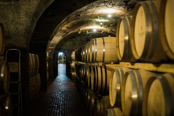 Full Day Small Group Wine Tour Cape Town and Stellenbosch - Mitre’s Edge brings wine into the home