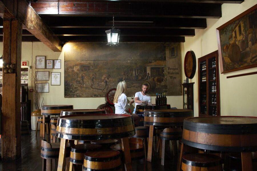 Funchal: H.M. Borges Winery Guided Tour with Wine Tasting - H.M. Borges, a Funchal winery with a family story