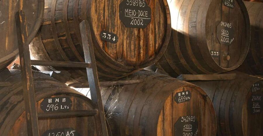Funchal: H.M. Borges Winery Guided Tour with Wine Tasting - Choosing Silver, Gold, or Diamond