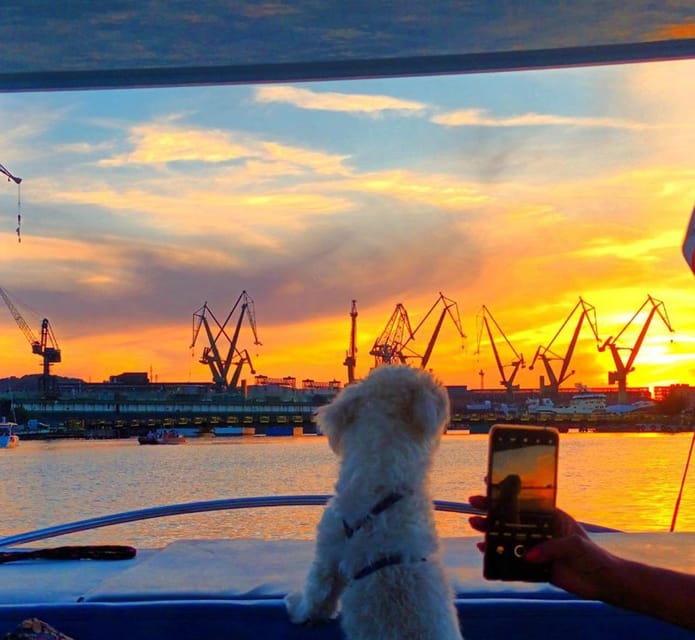 Gdańsk: Motława River Eco Cruise at Sunset with Prosecco - From old-town charm to the Gdańsk Shipyard
