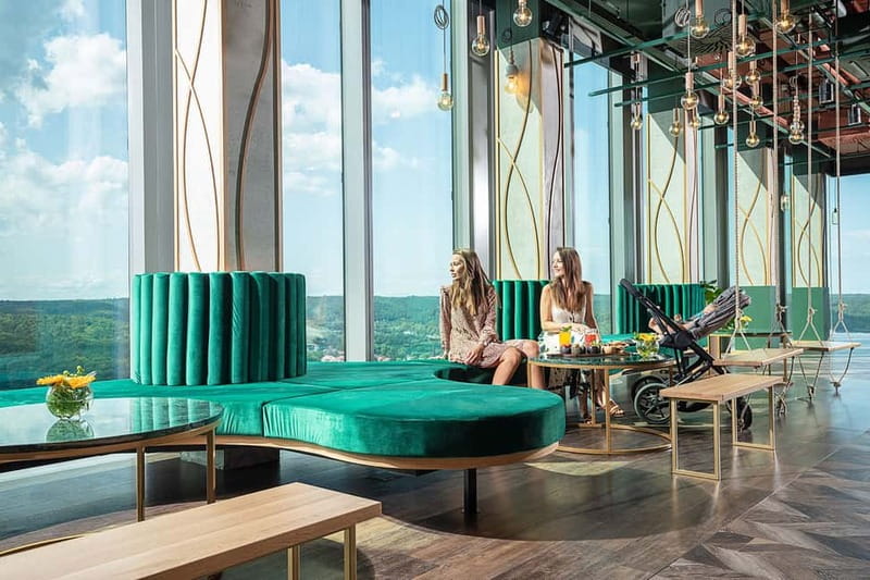 Gdańsk: Olivia Star Sky-High Views, Dinner, and Cocktails - Reaching Olivia Star from central Gdańsk