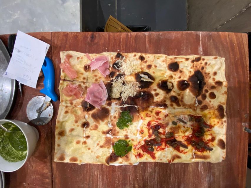 Genoa: The Ultimate Traditional Food and Drinks Tour - Why Genoa’s caruggi make such a good dining room