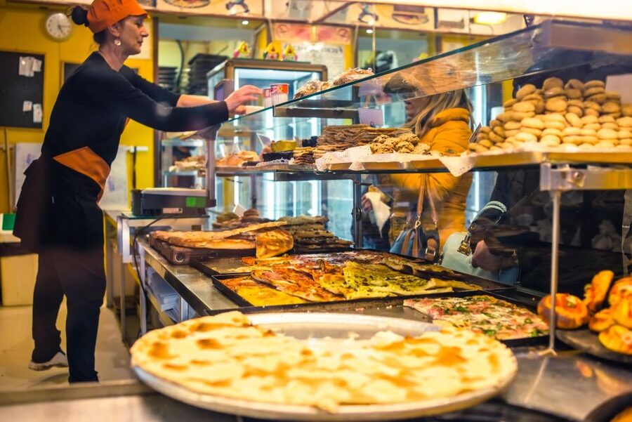 Genoa: The Ultimate Traditional Food and Drinks Tour - What the guides add to the food