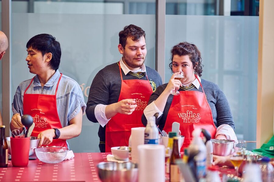 Ghent: Belgian Waffle-Making Workshop with Beer Tasting - Why the 90-minute format works