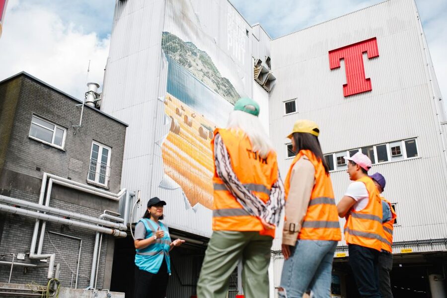 Glasgow: Tennent’s Brewery Guided Tour and Free Pint - The Heritage Centre and Tennent’s story