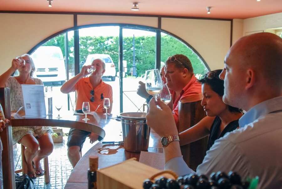 Grasse, Valbonne & Gourdon: Day Tour with Wine Tasting - FAQ