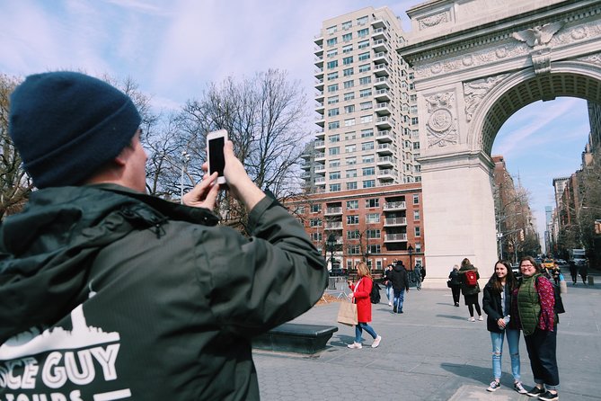 Greenwich Village Walking and Food Tasting Tour - Mamoun’s Falafel brings a landmark food stop
