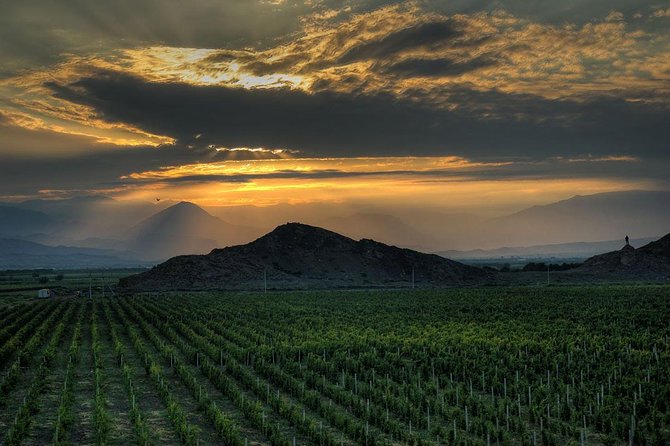 Group tour: Khor Virap, Noravank, Areni Winery and Cave - The guides make the difference