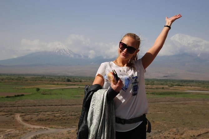 Group tour: Khor Virap, Noravank, Areni Winery and Cave - Khor Virap and the story beneath the monastery