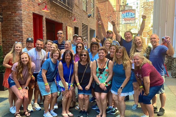 Guided Pub Crawl Walking Tour of Downtown Nashville - Printers Alley and the city’s after-dark past
