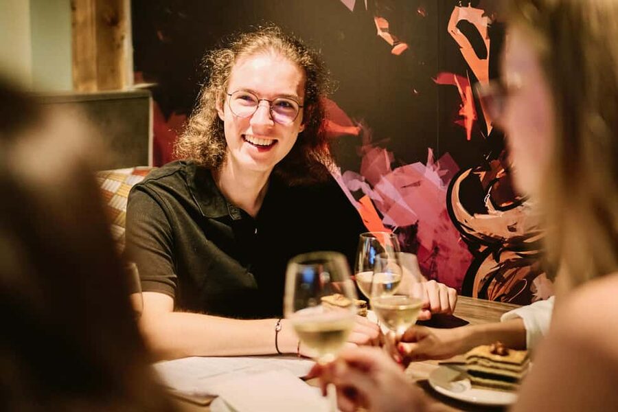 Guided Tipsy Food Tour with Drinks Included in Budapest - Guides, group mood, and the human side of the tour