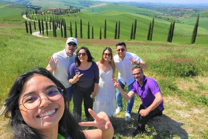 Half day Chianti Vineyard Escape from Florence with Wine Tastings - How much time do you spend on the bus?