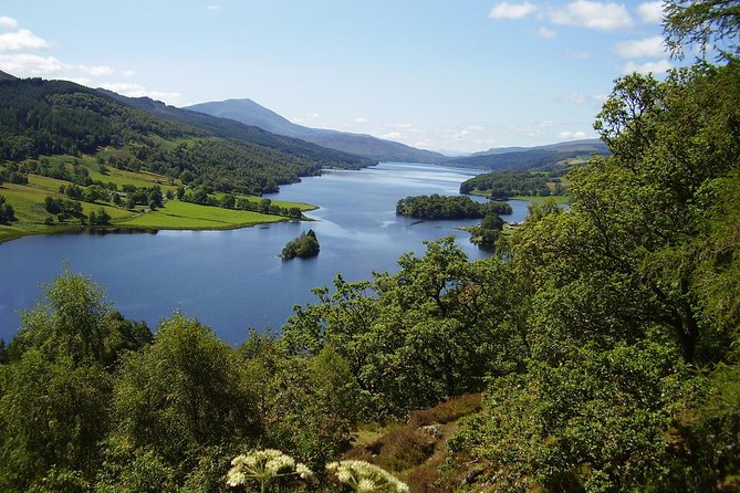Highland Lochs, Glens & Whisky Day Tour Including Admission - Crossing from Edinburgh into the Highlands