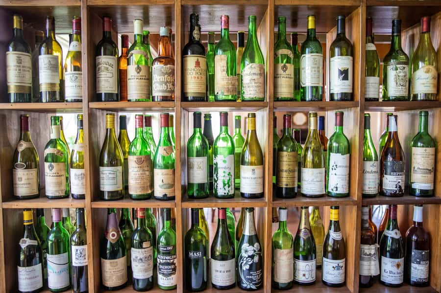 Hunter Valley: Wine Tour with 3 Tastings and Garden Lunch - Three cellar doors, three different tasting styles